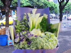 重庆沙坪坝鲜花速递 鑫鑫花艺坊的专业礼品花卉服务